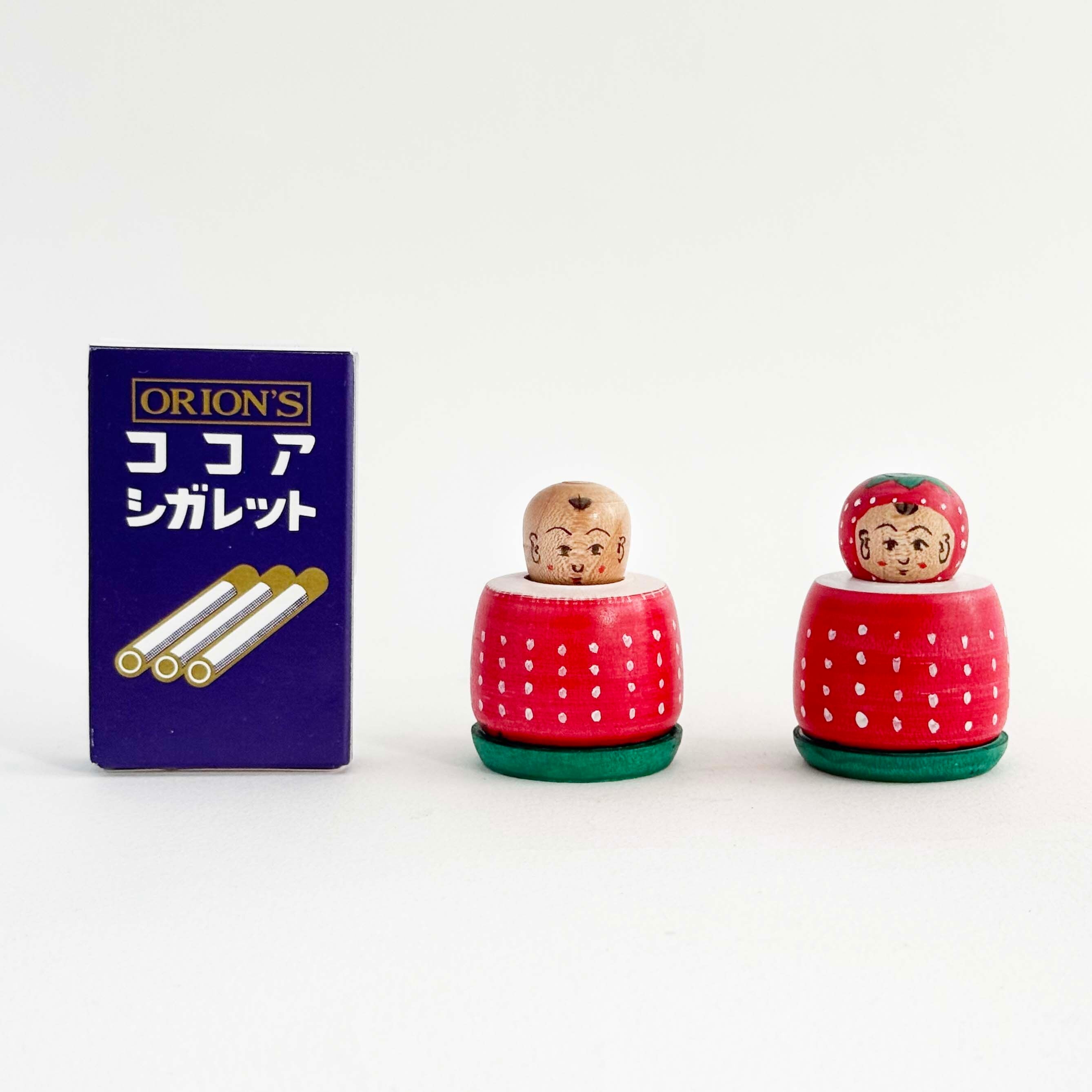 イチゴこけし（土湯系 / 西山敏彦工人）