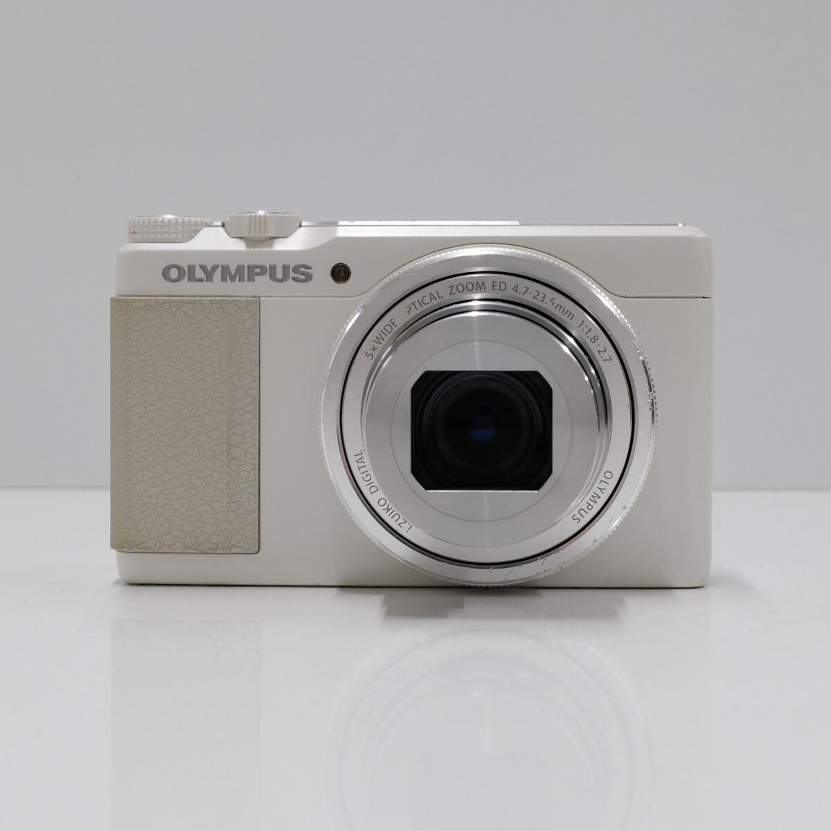 OLYMPUS XZ-10 USED品 デジタルカメラ 本体＋バッテリー F1.8 大口径 i