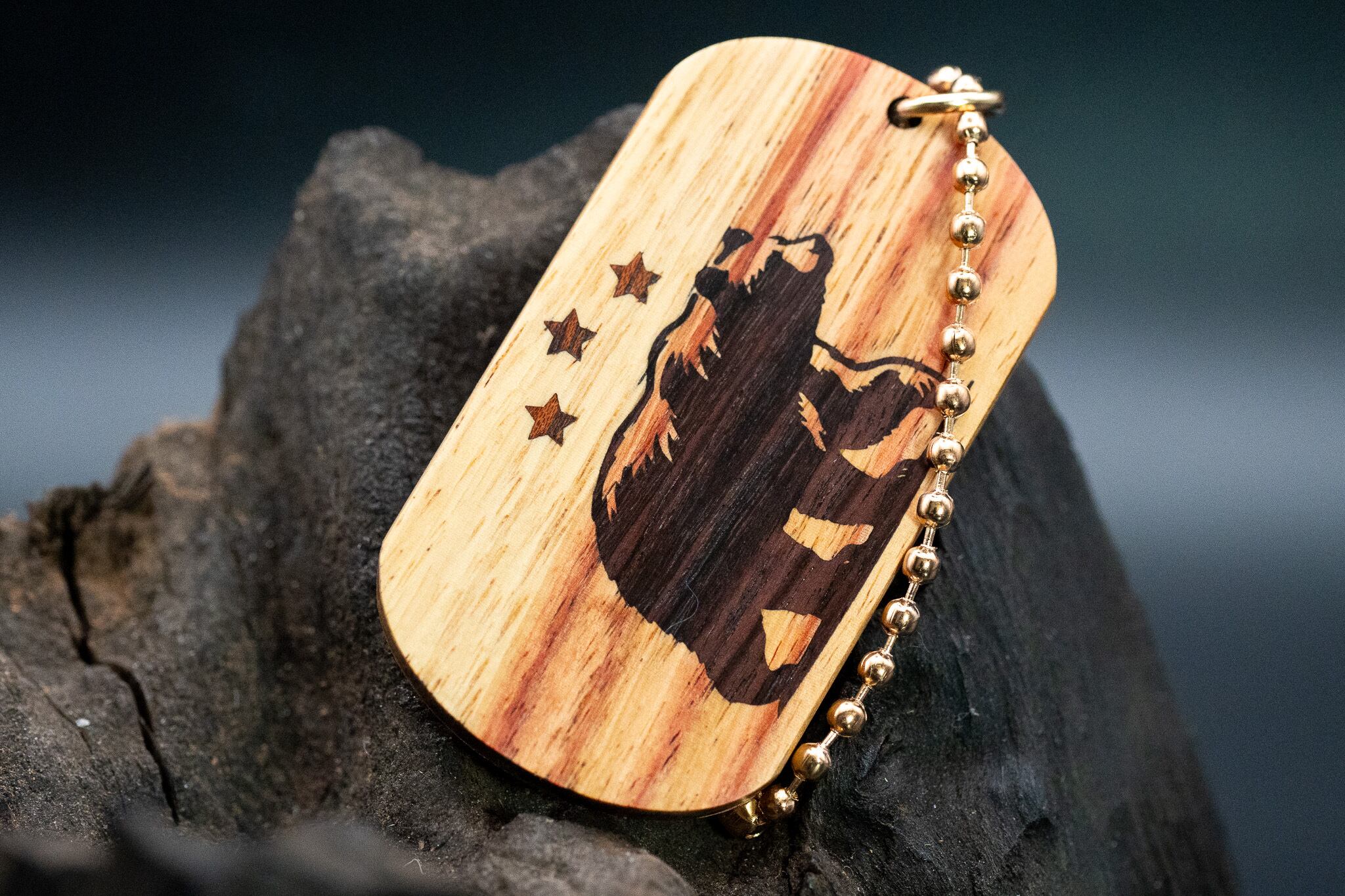 【 木材の女王】チューリップウッド ドッグタグ 象嵌 星明り