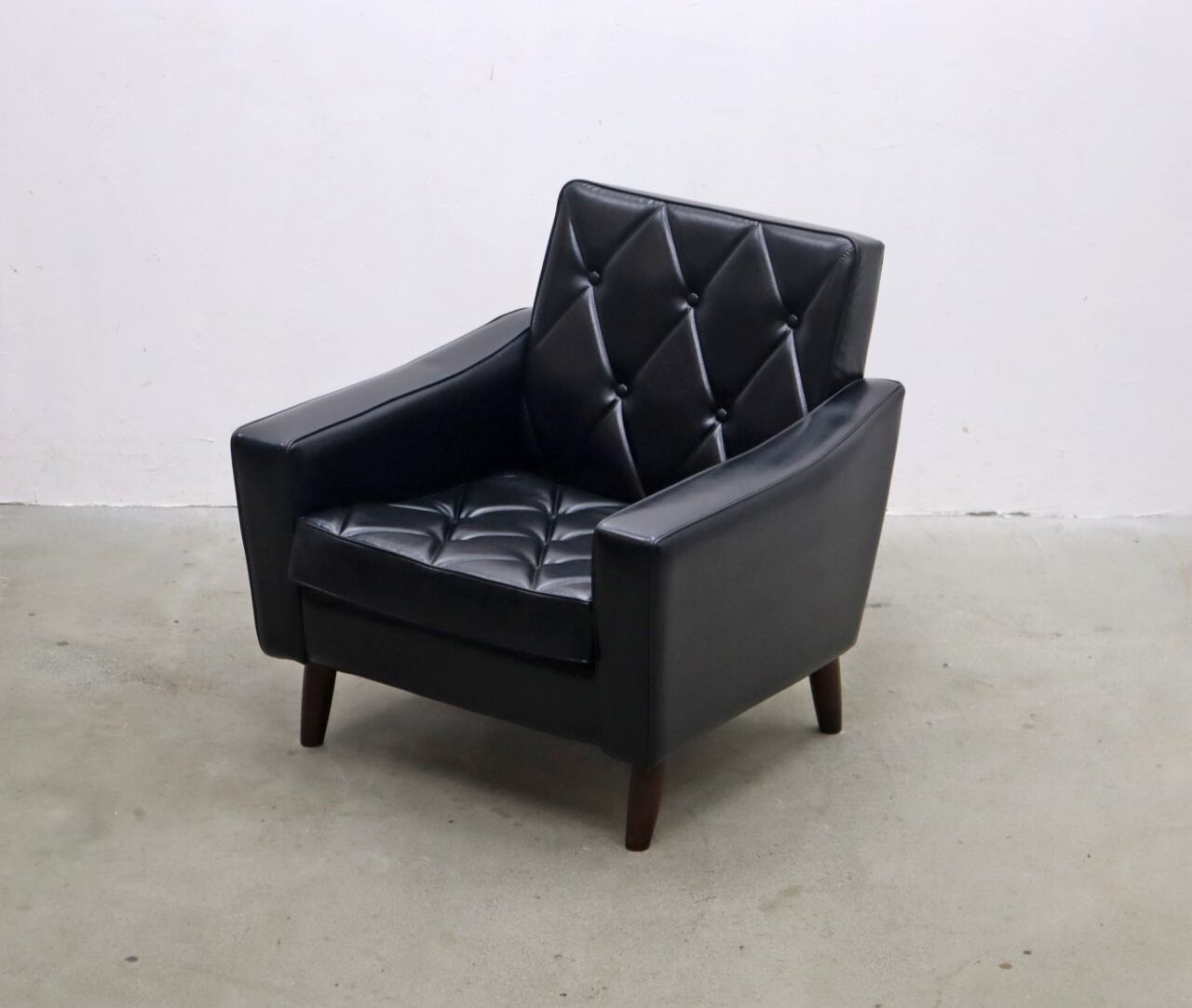 カリモク karimoku ロビーチェア 1シーター ブラック 黒 1Pソファ  