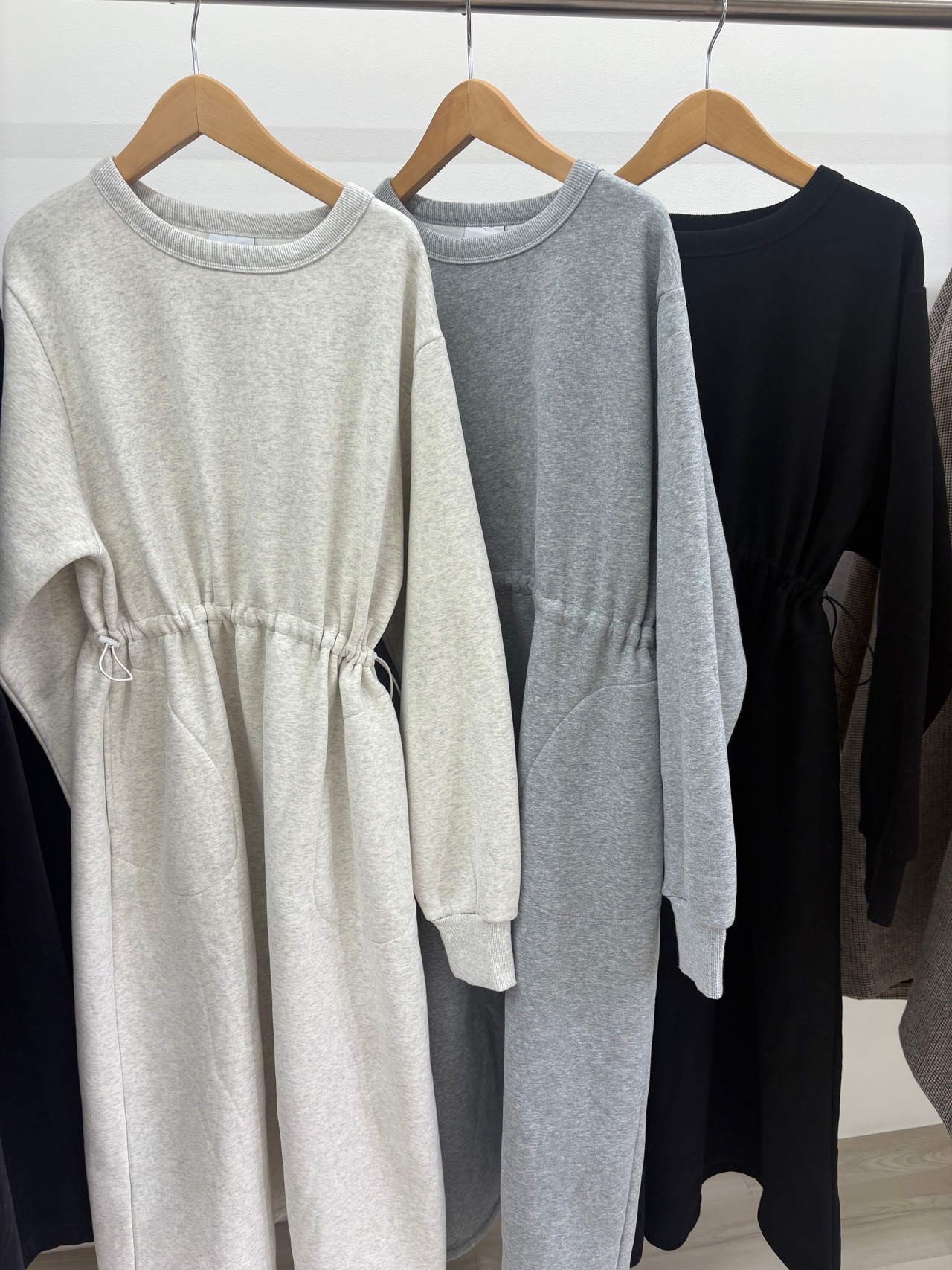 le vent souffle ドロスト付き　裏起毛ワンピース　097