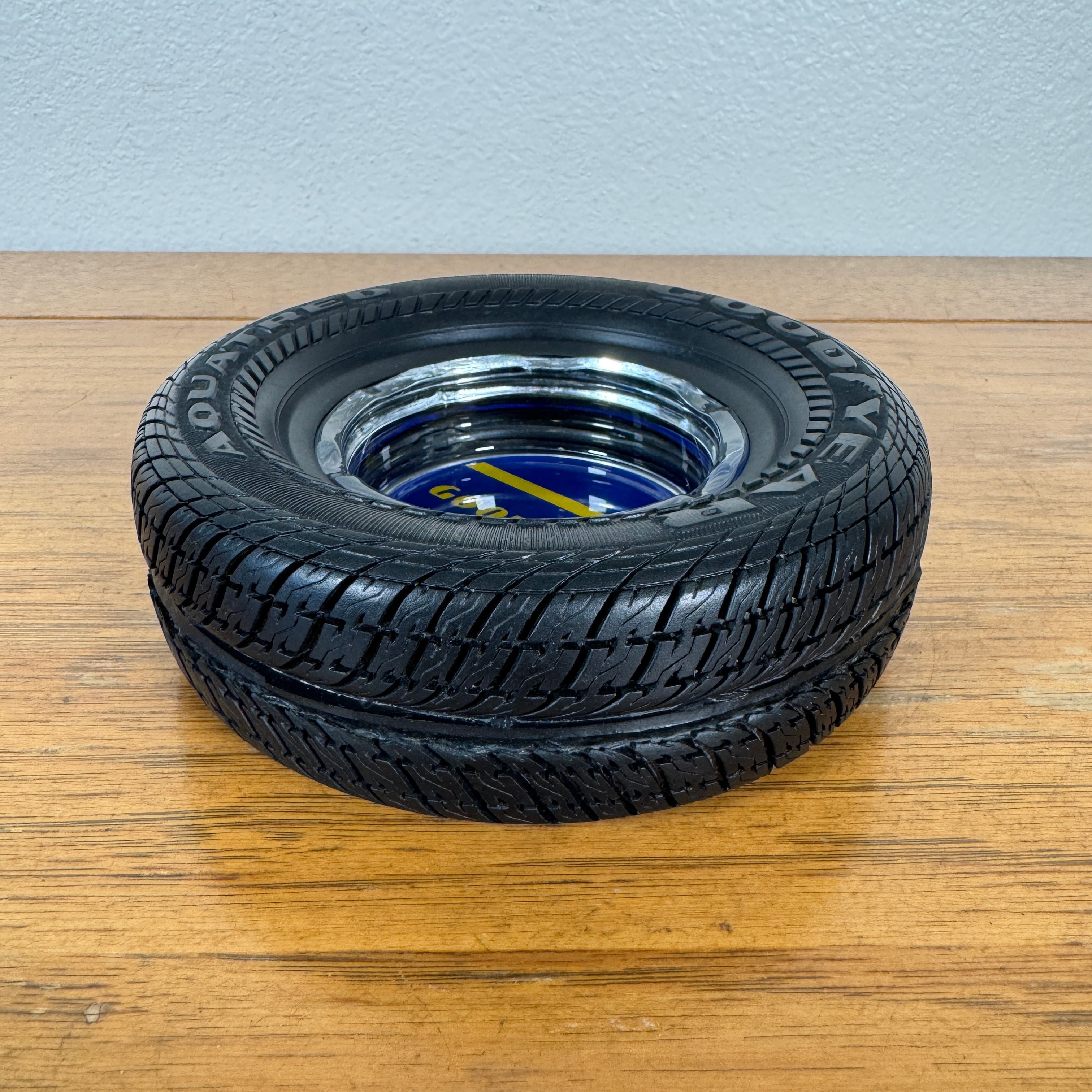 【1950〜60年代】GOODYEAR グッドイヤー ヴィンテージ灰皿 タイヤ型 1950〜60年代】GOODYEAR グッドイヤー ヴィンテージ灰皿 タイヤ型 1950