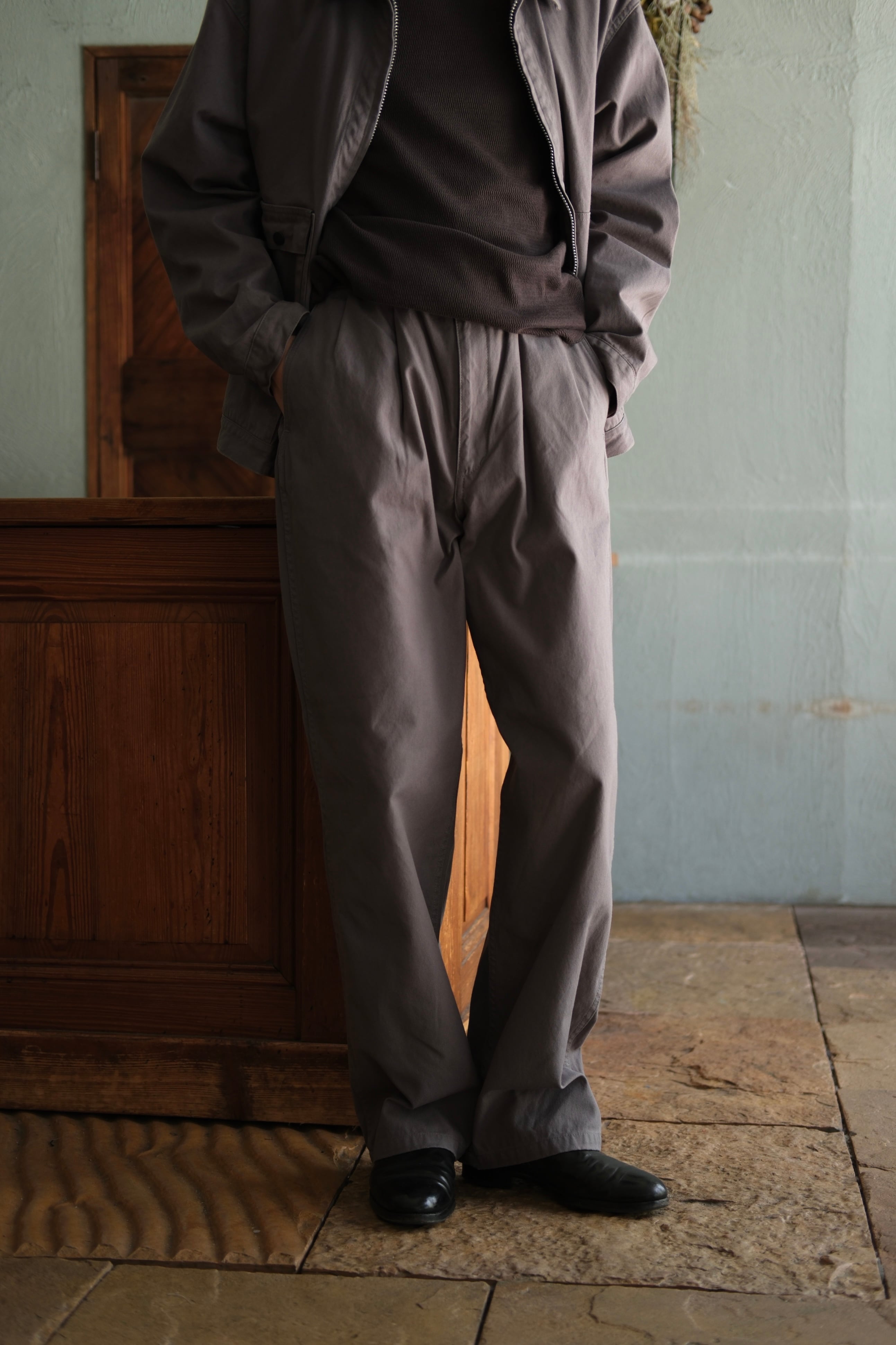 Utah／“stabilizer gnz” 0-56CC reverse pleated trousers ／Utah 20th