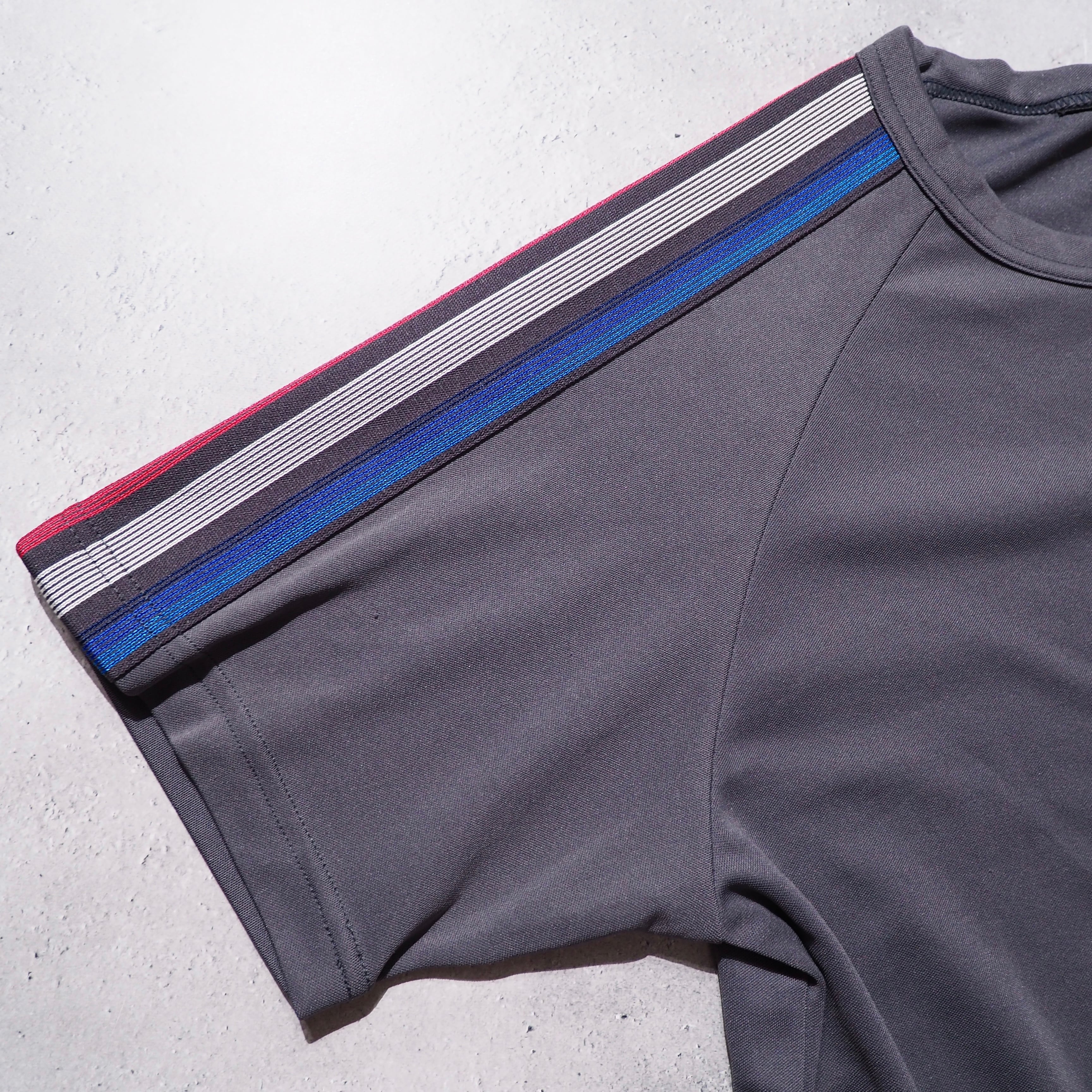 2000s " adidas " Tricolore three line Embbossed SS game Tee