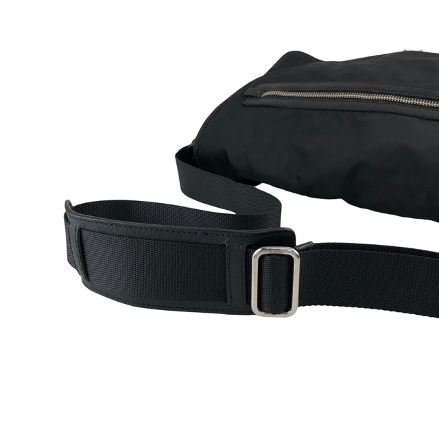 PRADA プラダ ショルダーバッグ ブラック トライアングルロゴ フロントバックル ナイロン レザー サフィアーノ メッセンジャーバッグ vintage ヴィンテージ オールド 2arab2