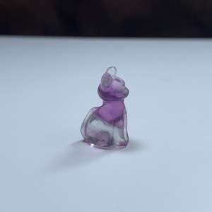 5.透明度有・可愛いフローライトねこちゃん