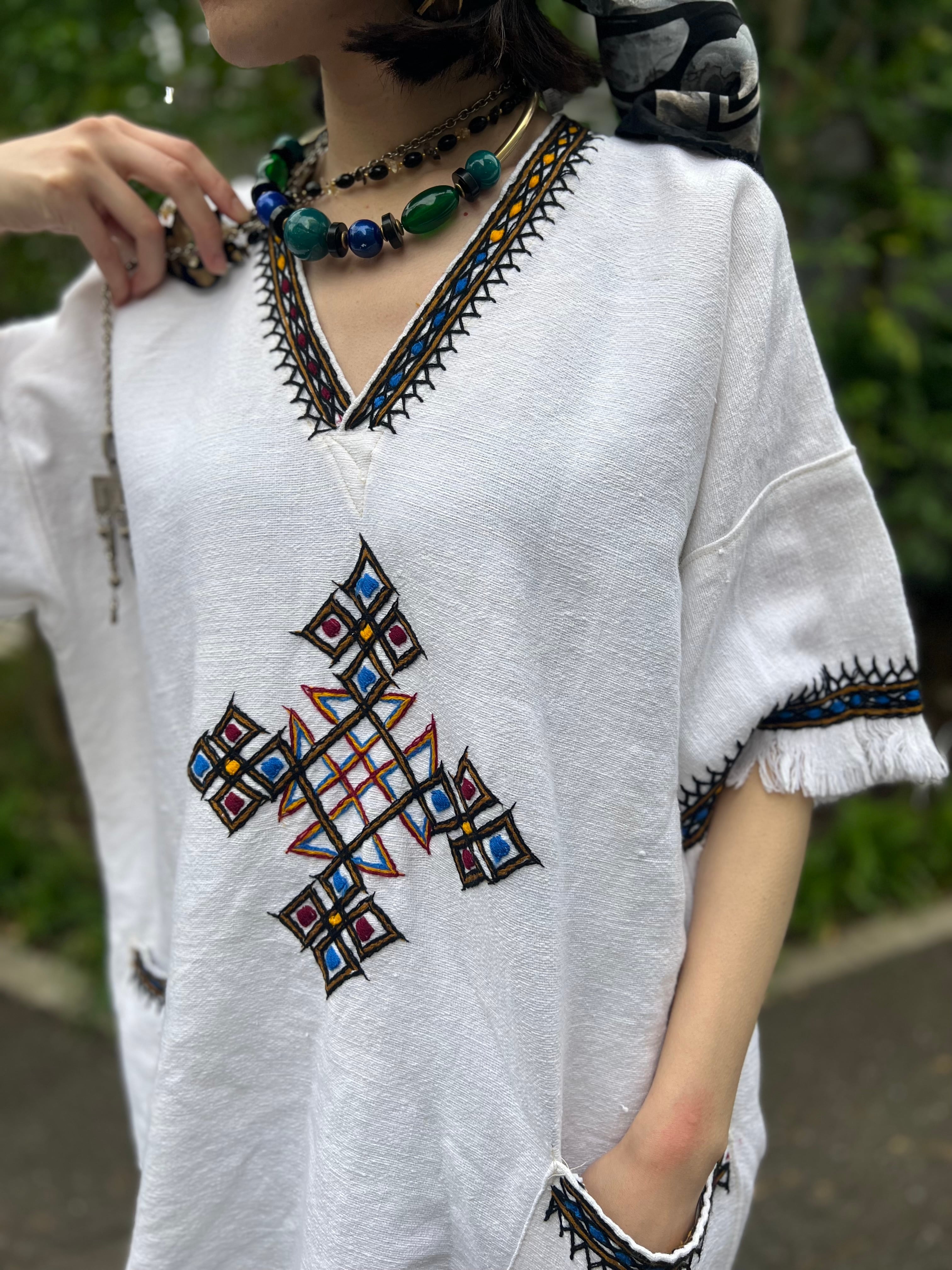 Vintage Ethiopia white × embroidery cotton tuni( ヴィンテージ ...