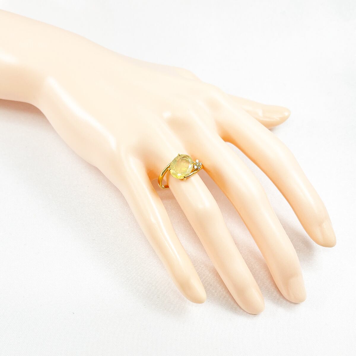 K18 天然オパール 1.58ct 天然ダイヤモンド 0.05ct リング