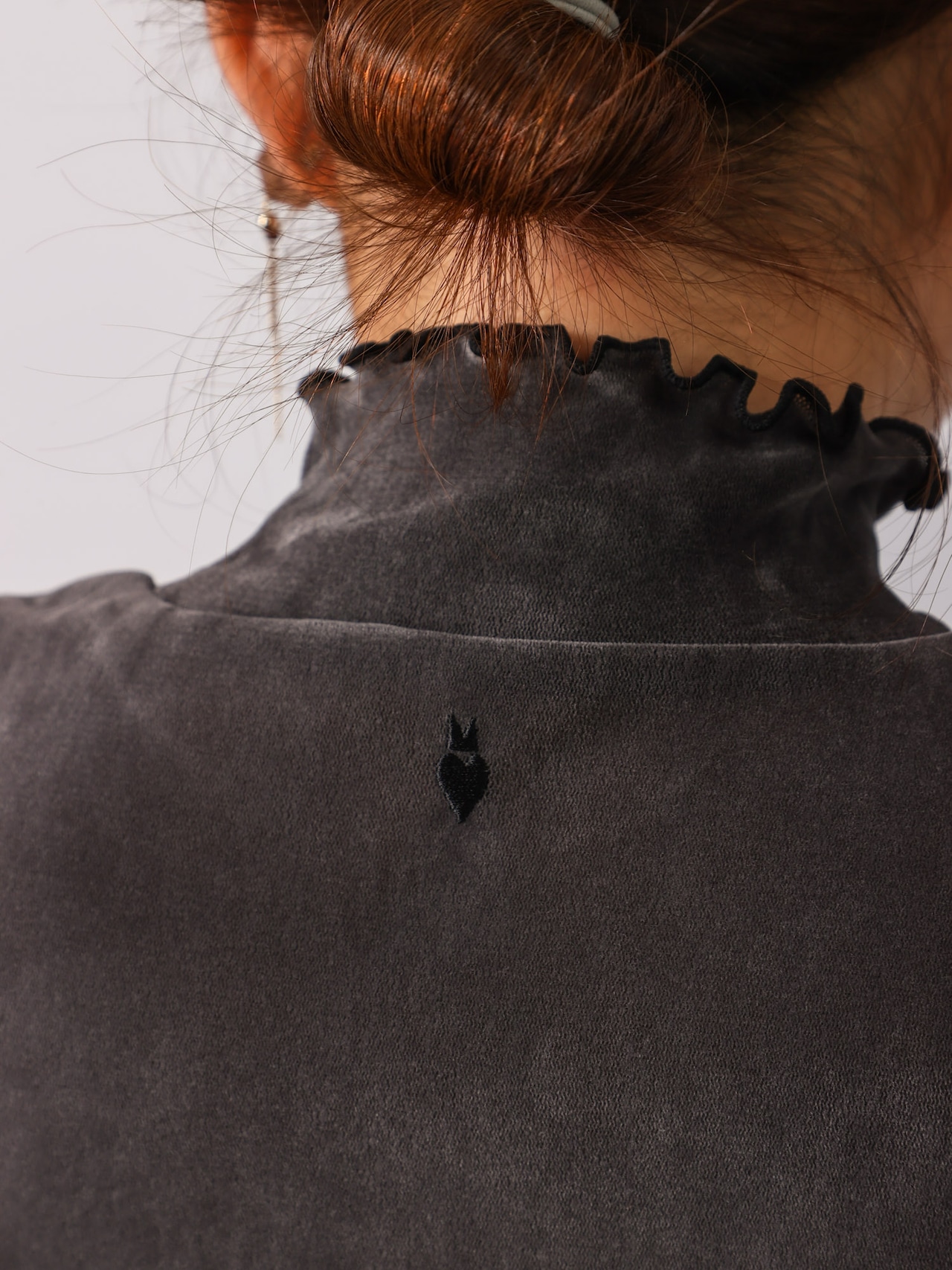 Mylanka(ベロアハイネックトップス)