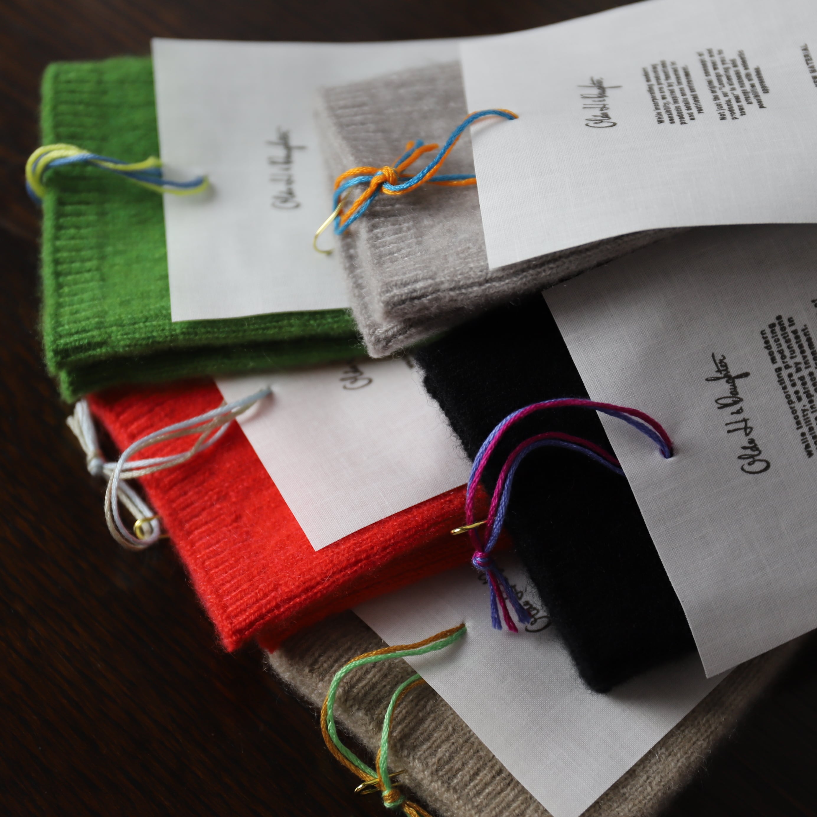 小物 Olde H & Daughter AGED CASHMERE GLOVES Olde H & Daughter AGED CASHMERE GLOVES | Muster