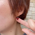小さなどんぐりの耳飾り3粒セット　ピアス・イヤリング・イヤーカフ　ネックレス変更可能　サージカルステンレス　小ぶり