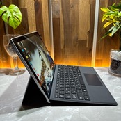Microsoft Surface Pro 5/2in1/Corei5 第7世代/メモリ8GB/SSD256GB/プラチナ/ノートパソコン
