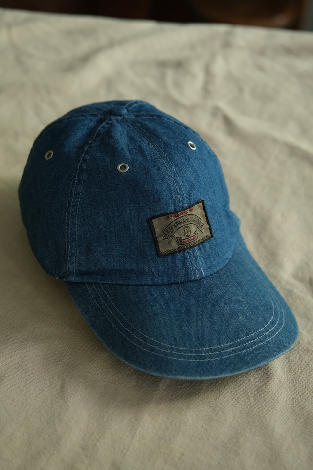 Utah/"ARMANI JEANS” cap