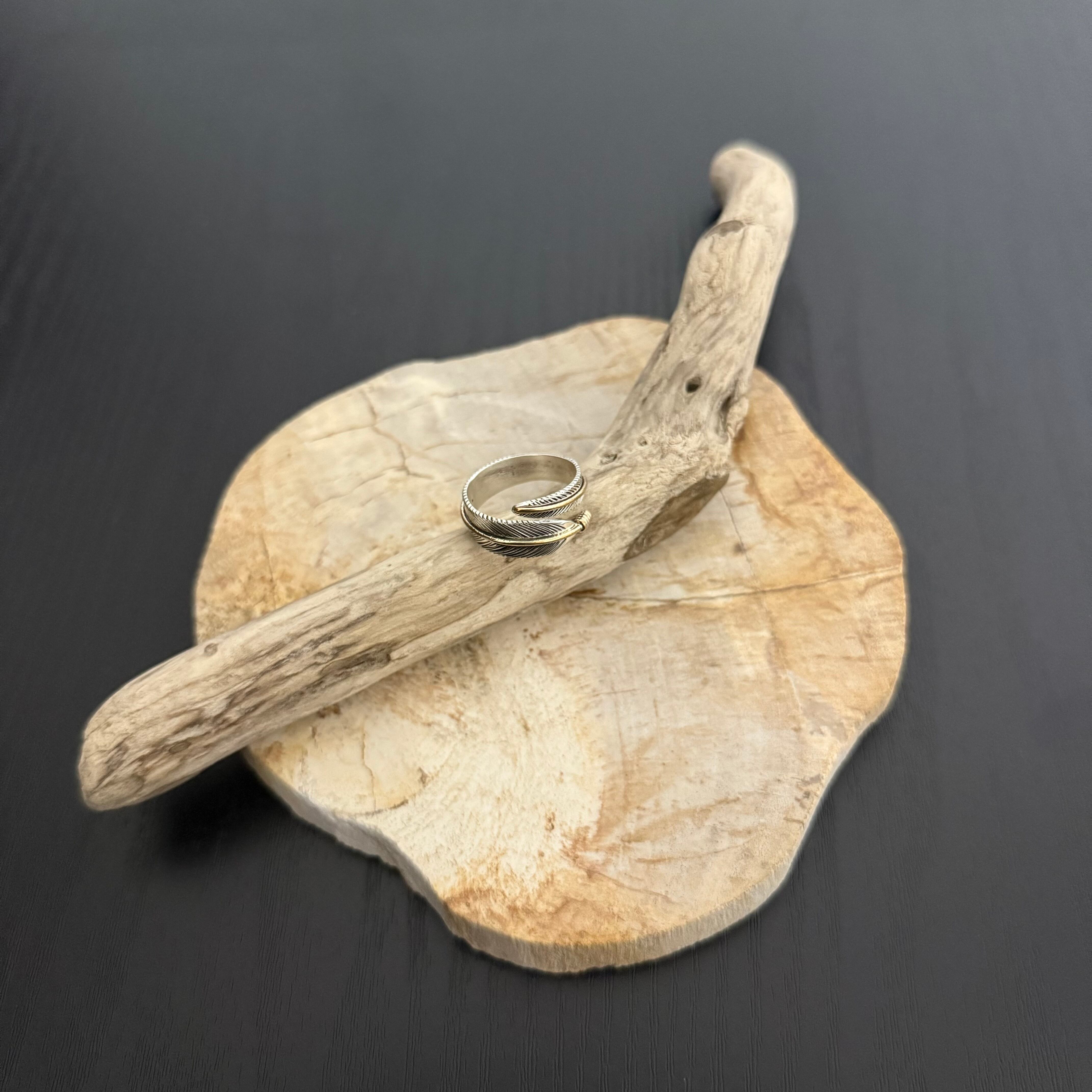 ハーヴィーメイス 12KGF フェザー リング | HEEERO 【インディアン