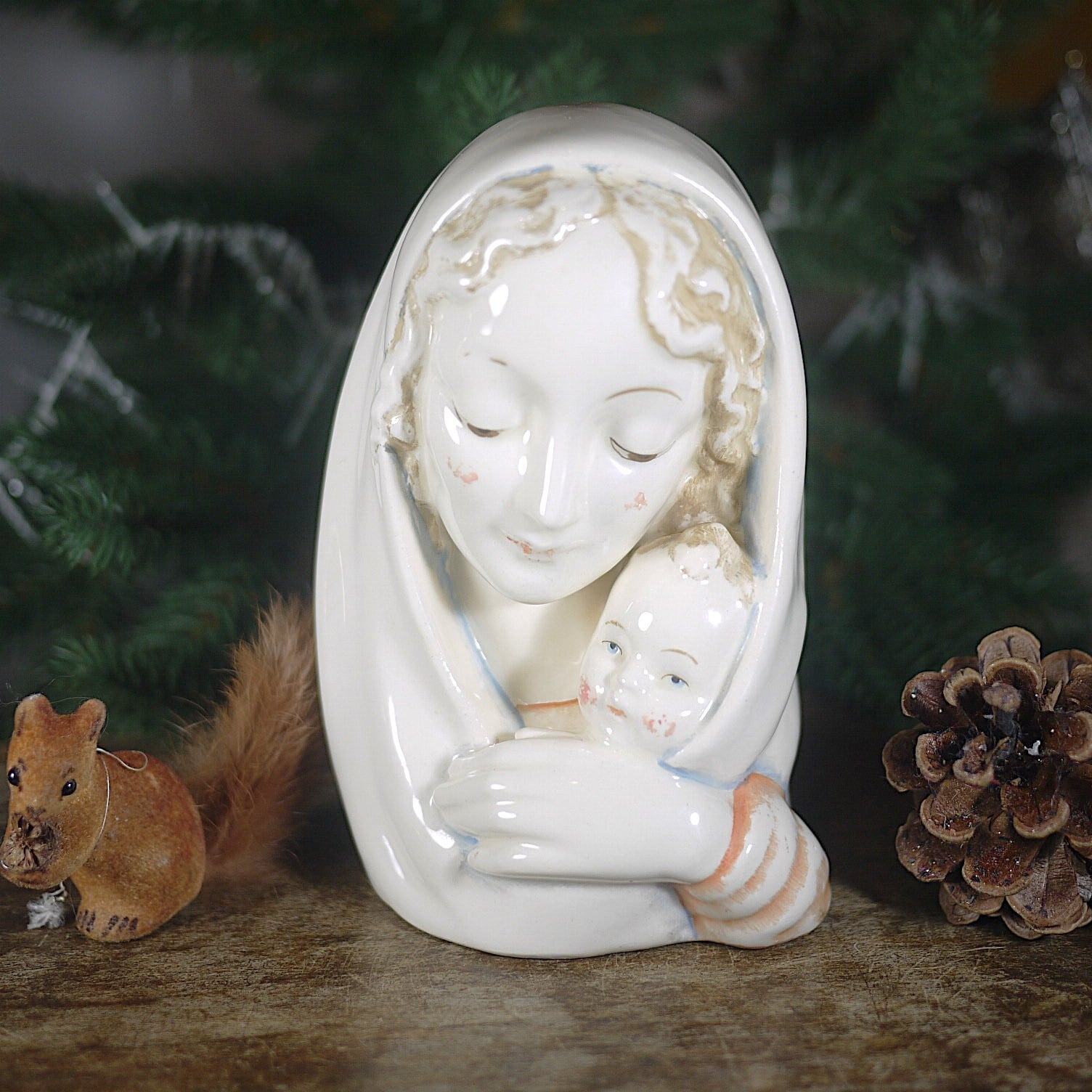 ゲーベル Goebel 聖母と幼子 ィギュリン フンメル Hummel