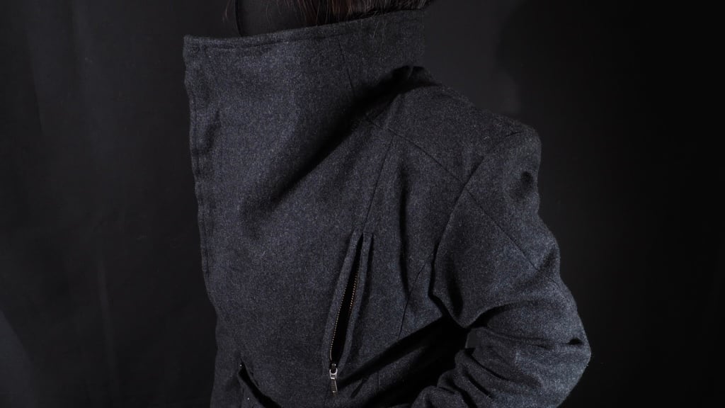 2000s Deformation mode silhouette neck wool long coat