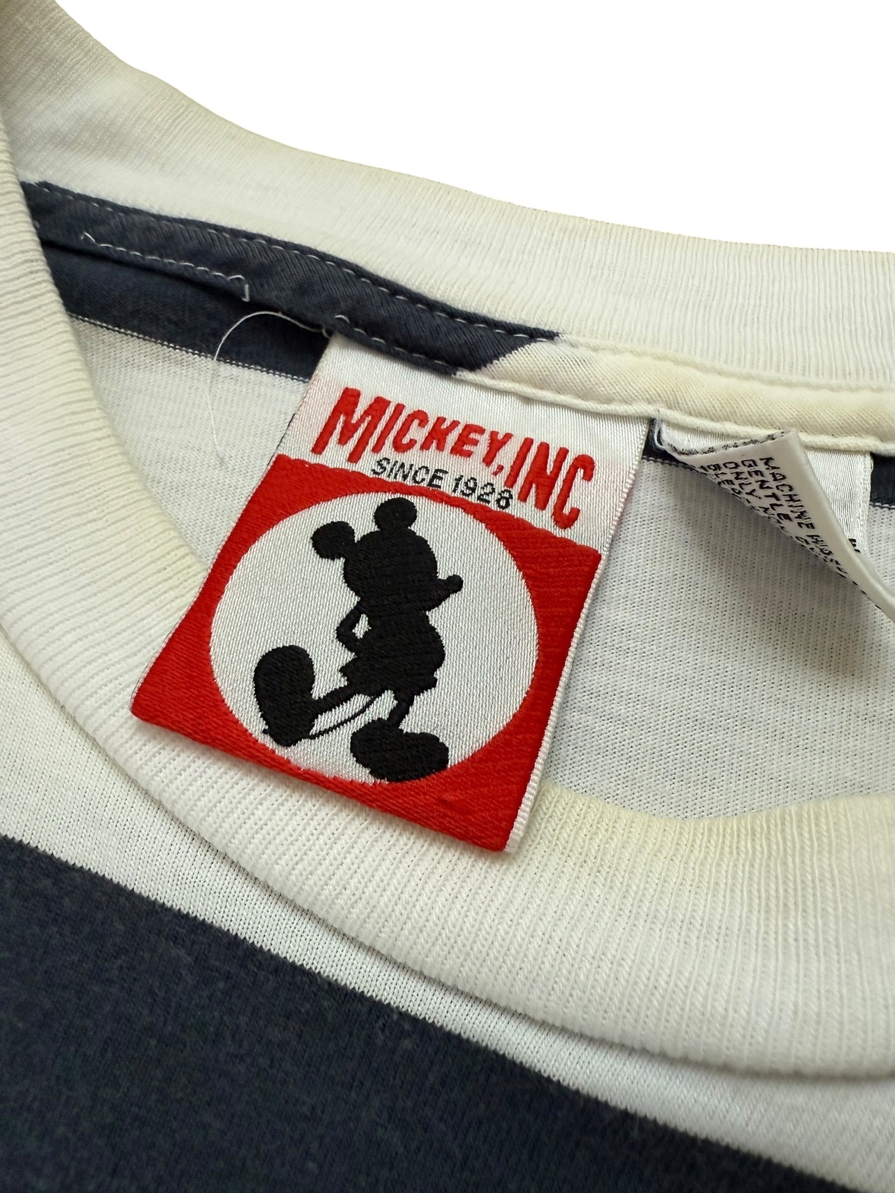 Disney USA製 プーさん Tシャツ