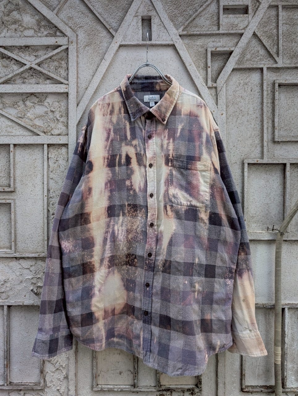 "BLEACH" check shirt