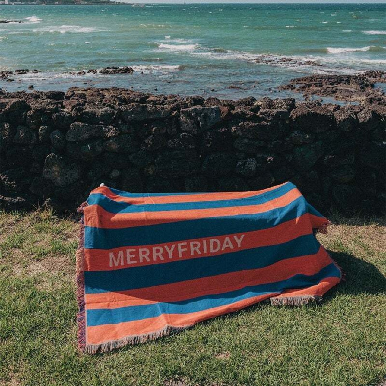 MERRY FRIDAY / Azzuro Arancia