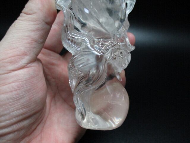 高級彫刻品　天然水晶龍　no,3