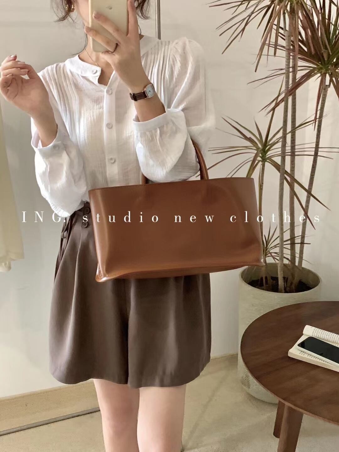 ピンタックブラウス　AJ2205-724