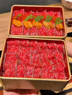 A5ランク和牛ヒレ・うに・いくら 極み重 〈プレミアム飲食券〉