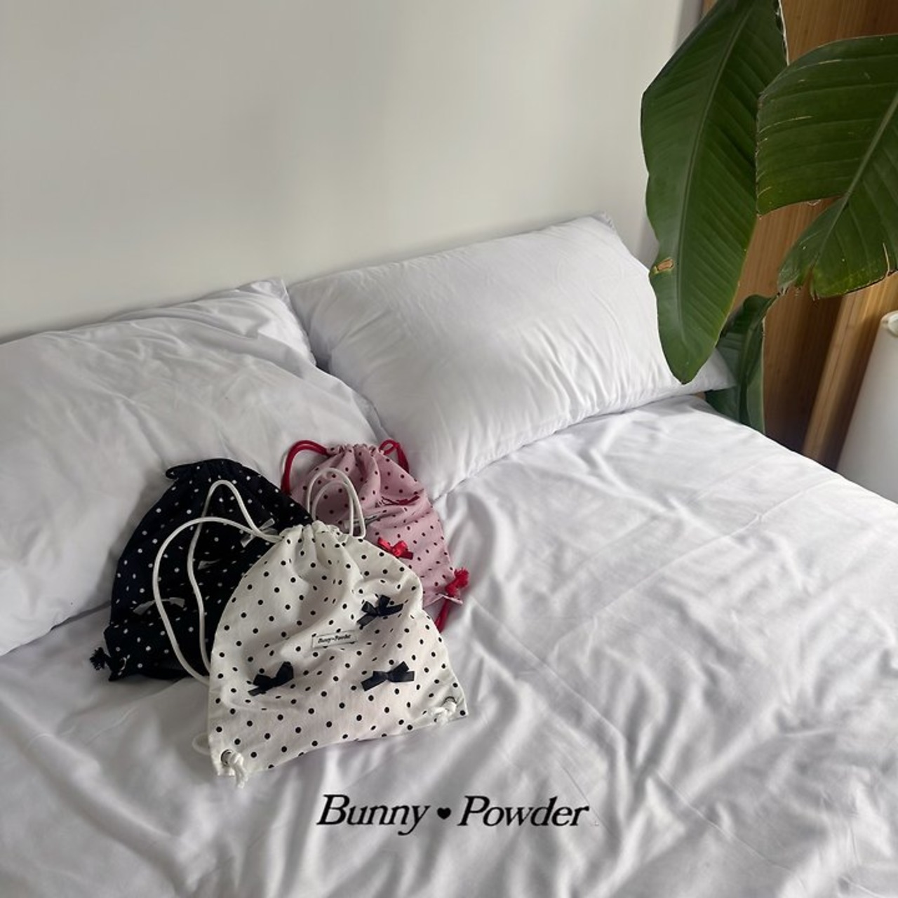 [Bunny Powder] Planning) Ribbon Dot Bag / [버니파우더] 기획)리본도트백