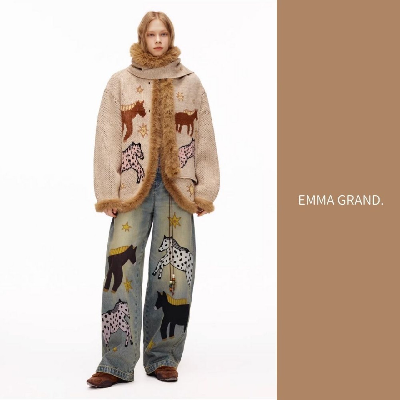 星降る夜に佇む馬たちのファーニットカーディガン E00621