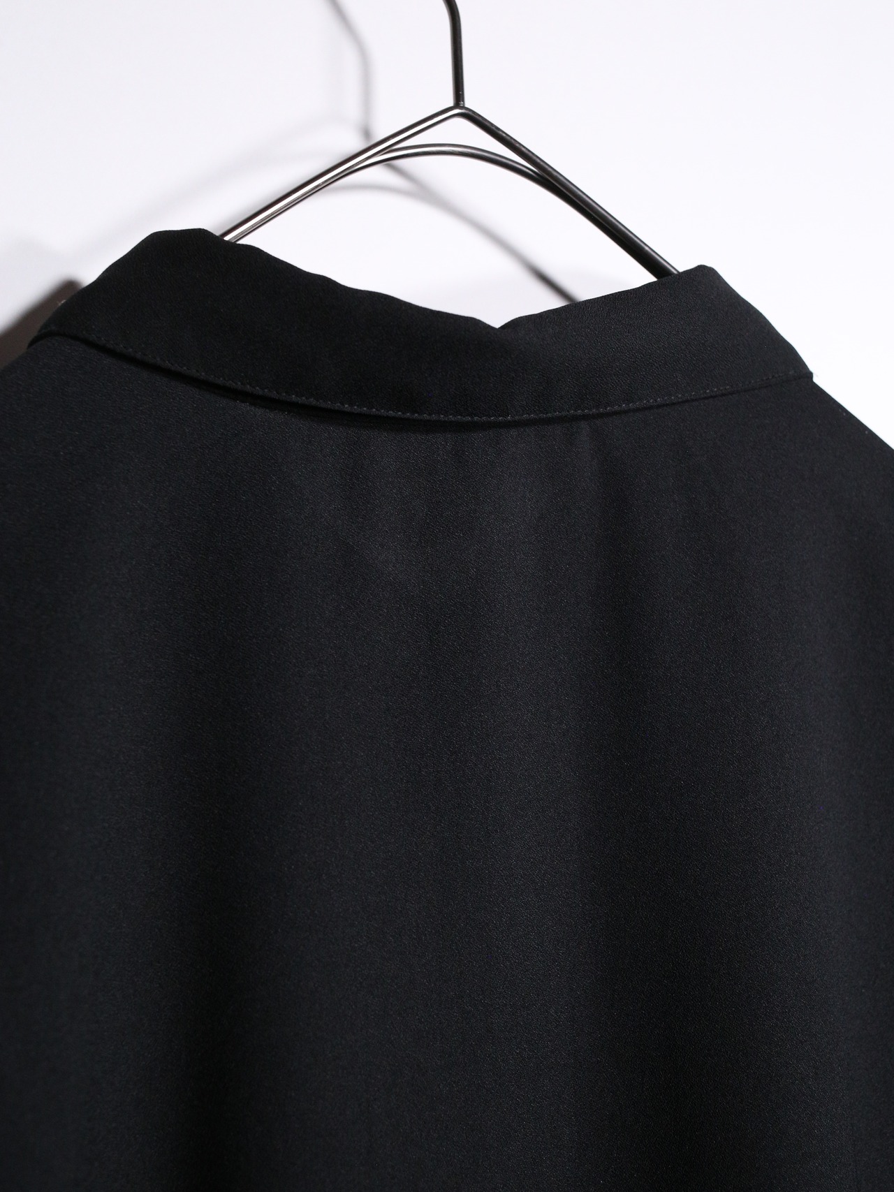 beautiful decoration collar over silhouette sheer shirt - 14