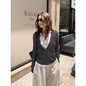 Fake two-piece layered tops〈3colors〉