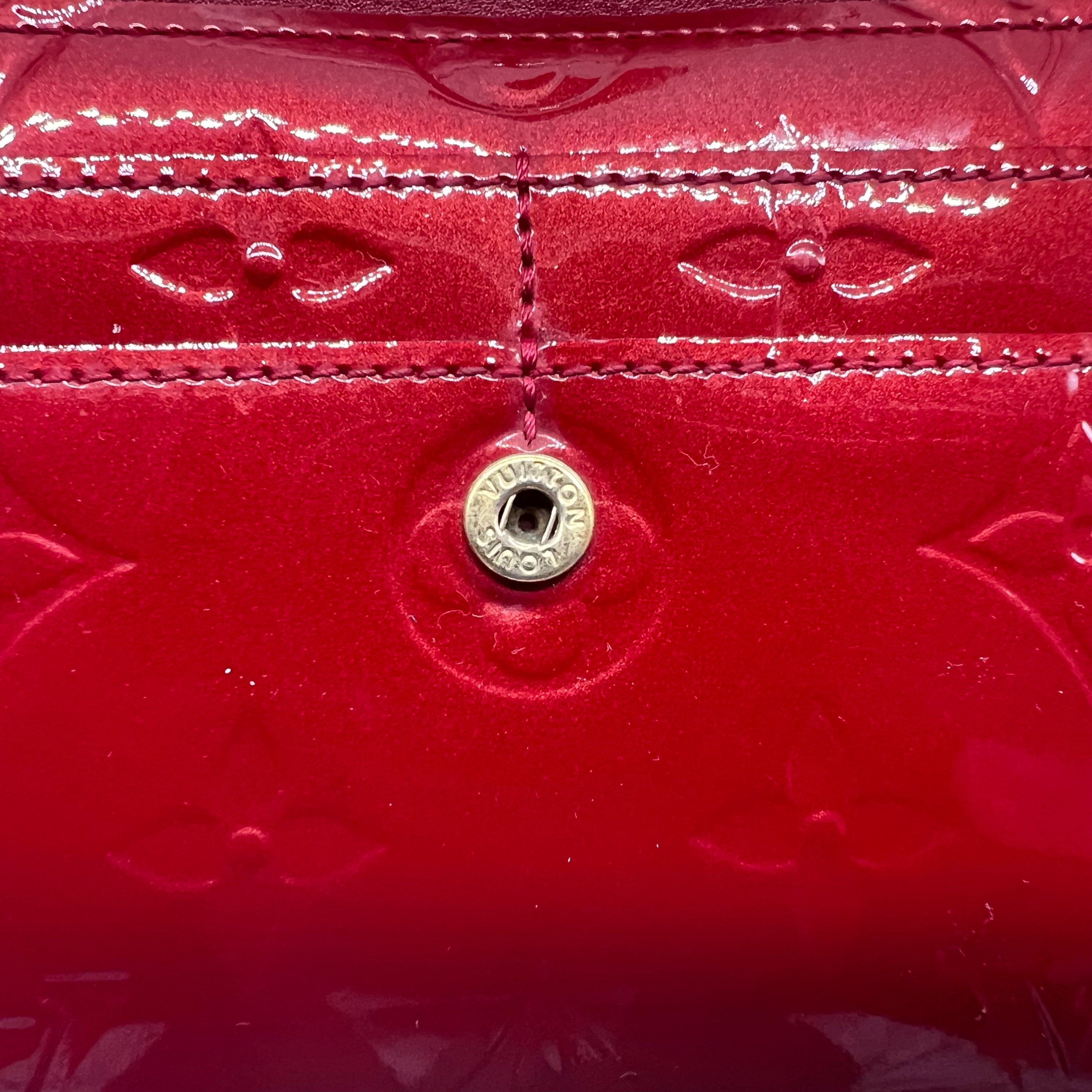 LouisVuitton】ヴィトン ヴェルニ ポシェット ポルト モネ クレディ 長