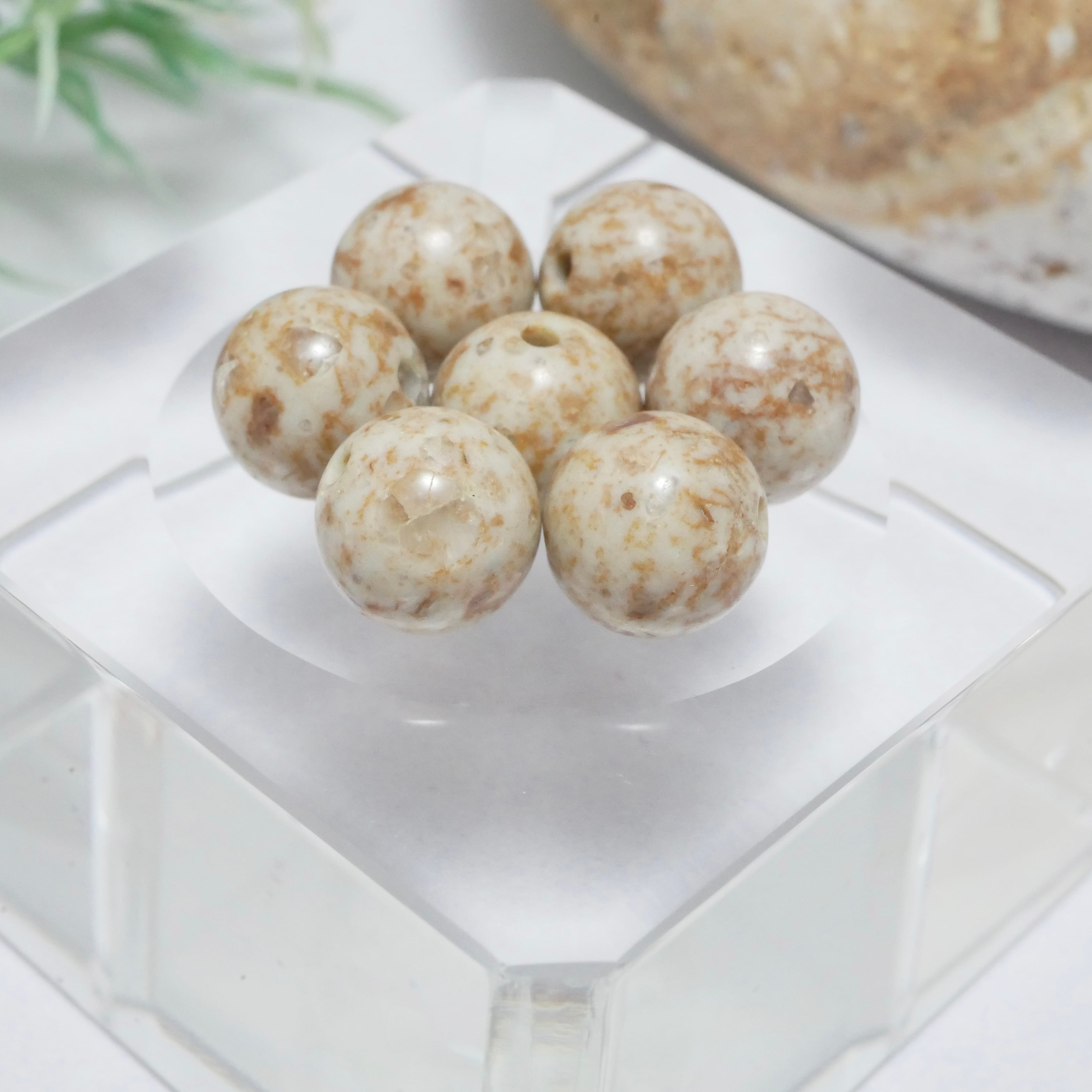 姫川薬石 真綿色 8mm | 姫川薬石庵