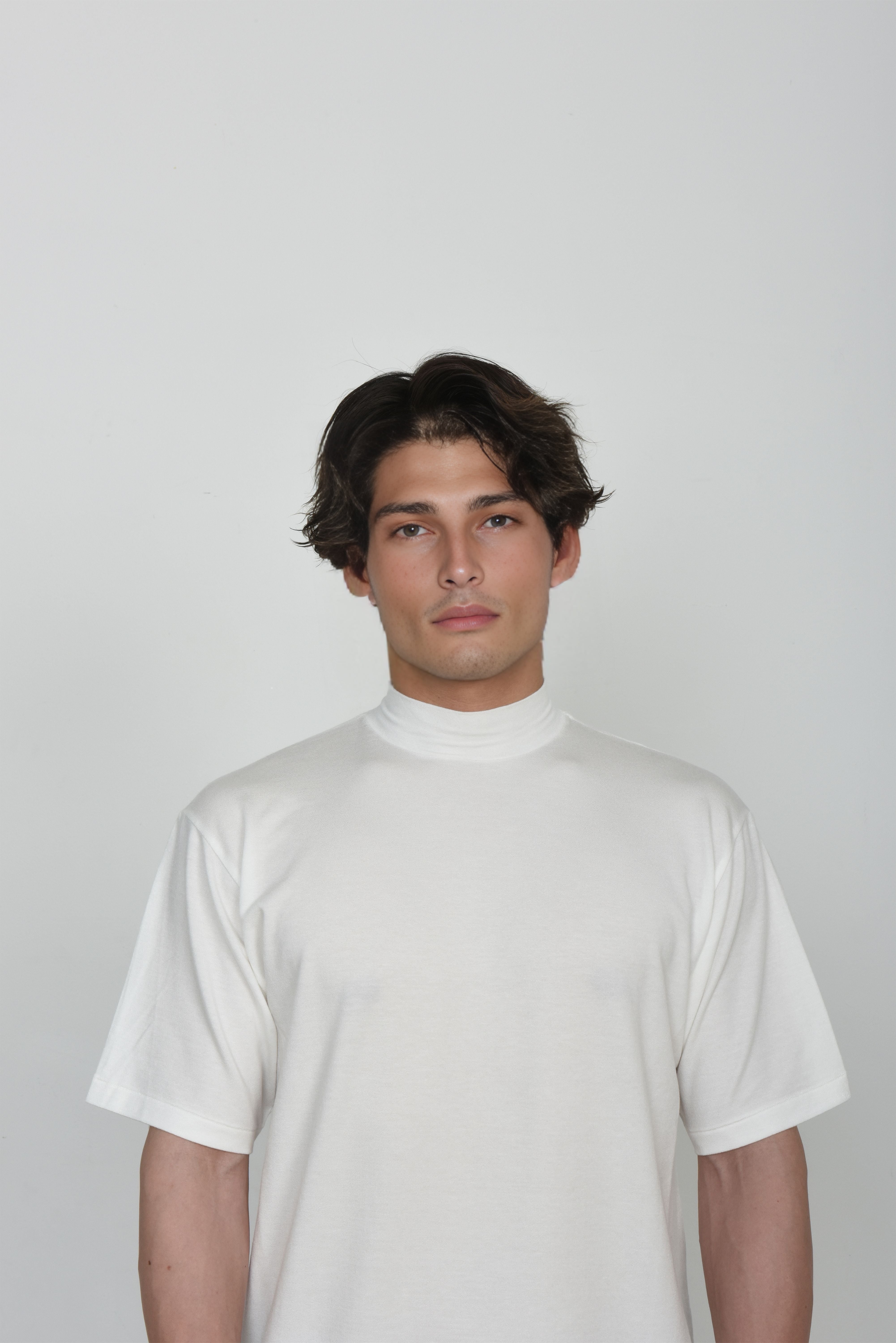 MOCK NECK S/S WHITE | lolo
