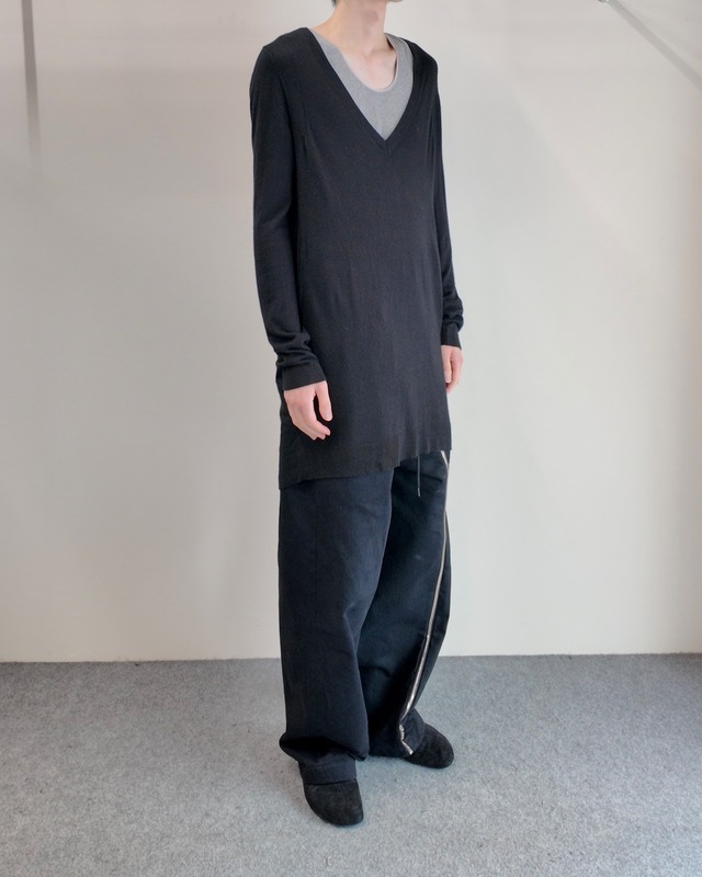 【ANN DEMEULEMEESTER】long length deformed knit