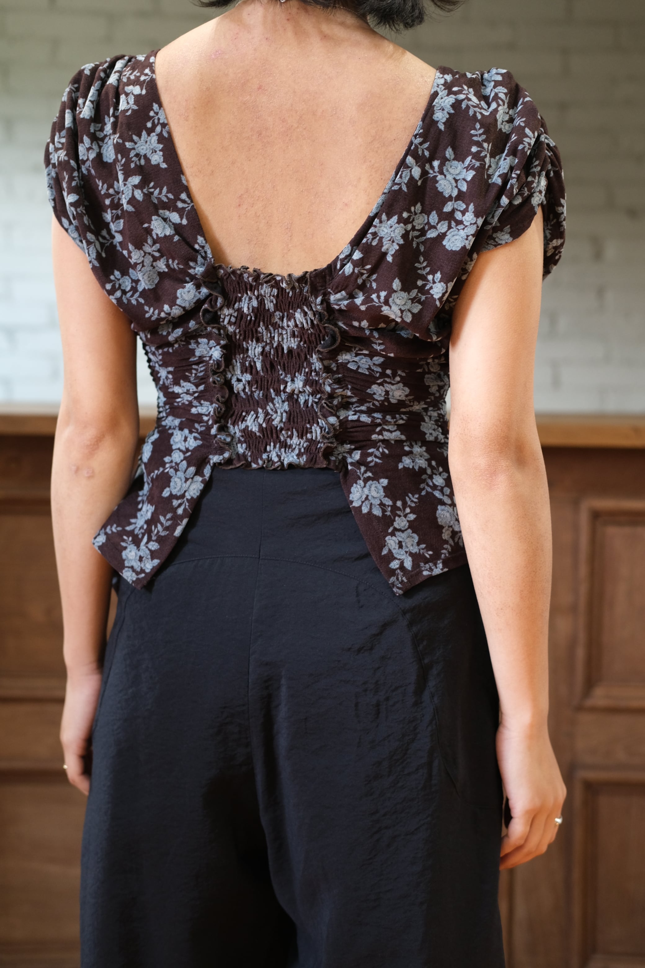FETICO】ROSE VELVET TULLE SHIRRING TOP | loop
