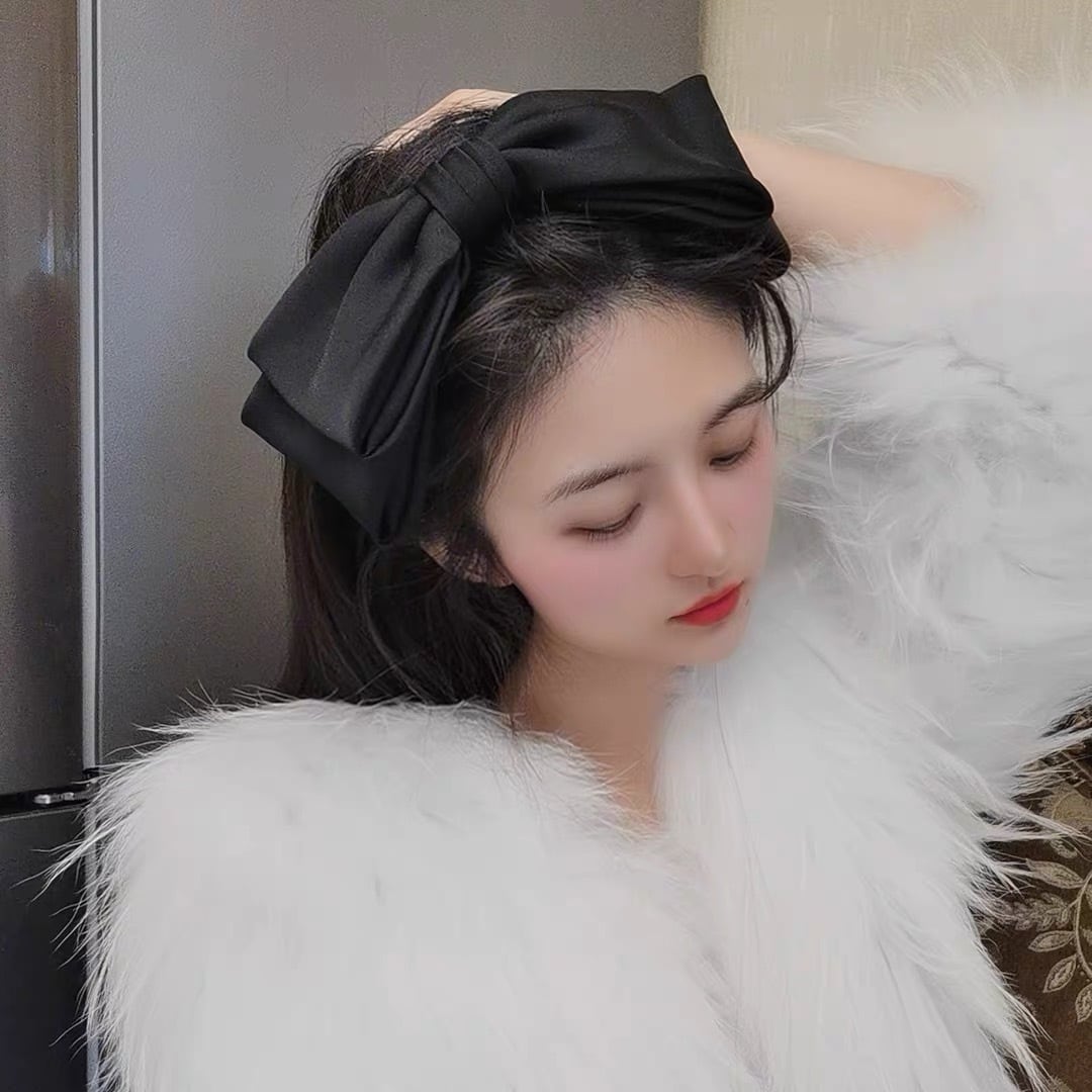 2カラー】ヘアバンド カチューシャ リボン ヘアアクセサリー 赤 黒