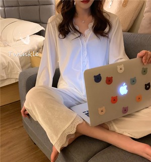 【韓国通販 dgo】v-neck lace roomwear 2colors（A1167）