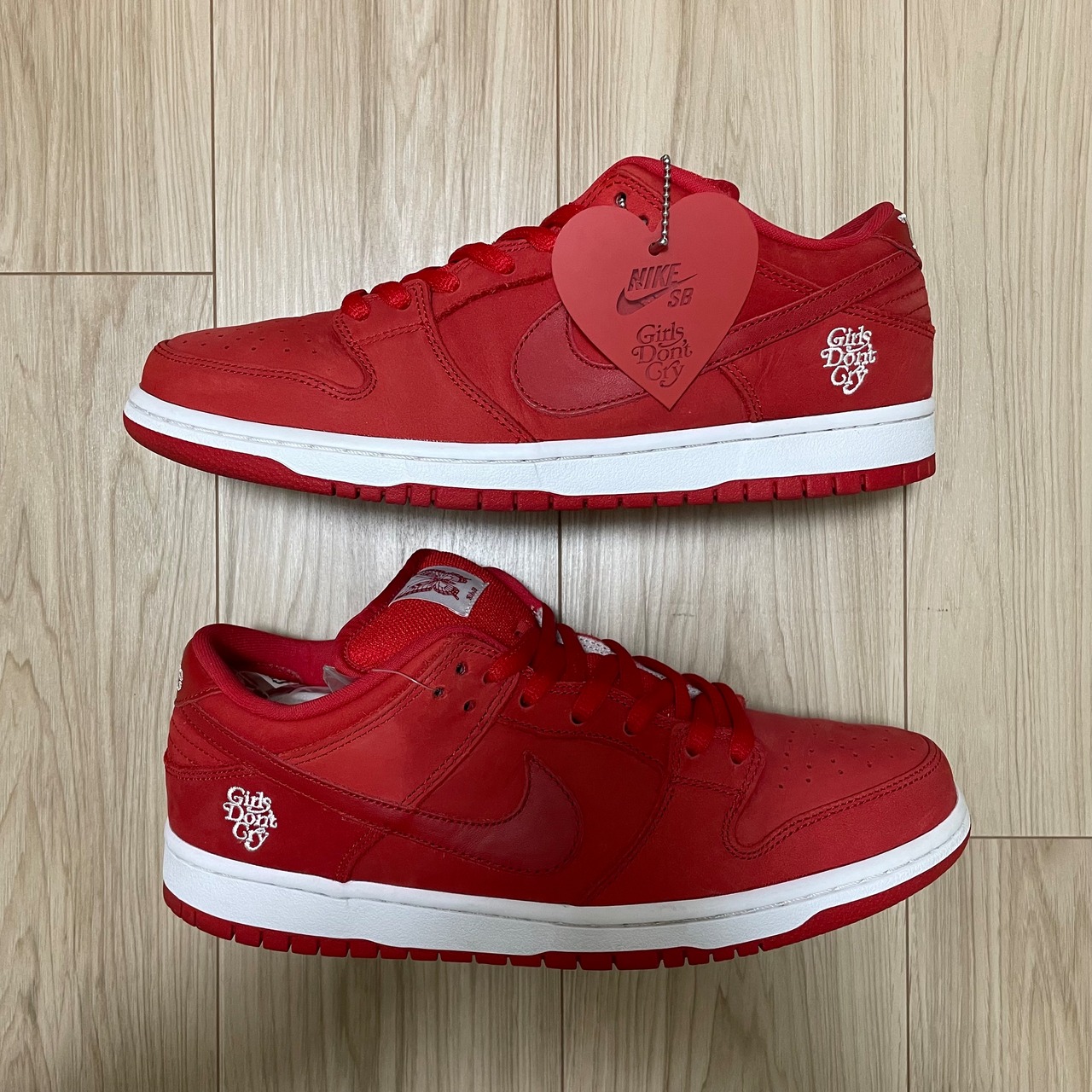 ×GIRLS DON'T CRY SB DUNK LOW PRO QS RED BQ6832-600