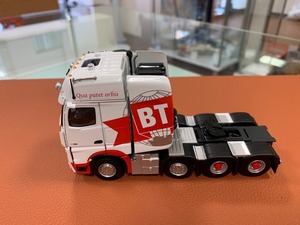 IMC　1/50　MERCEDES-BENZ ACTROS GIGASPACE 8×4　BRAANKER LOGISTICS