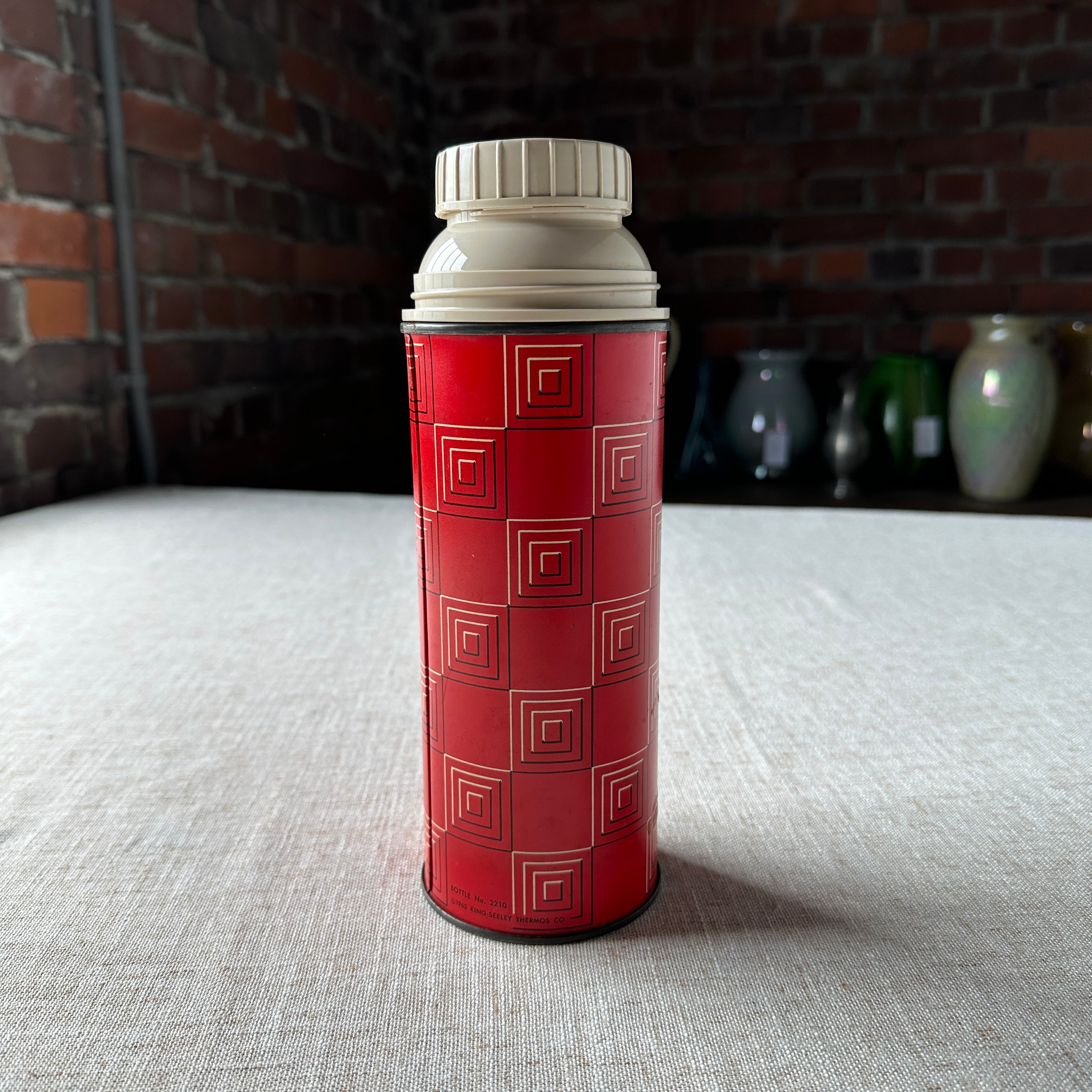 1963 Thermos “ICY-HOT” Glass Vacuum Bottle / USA