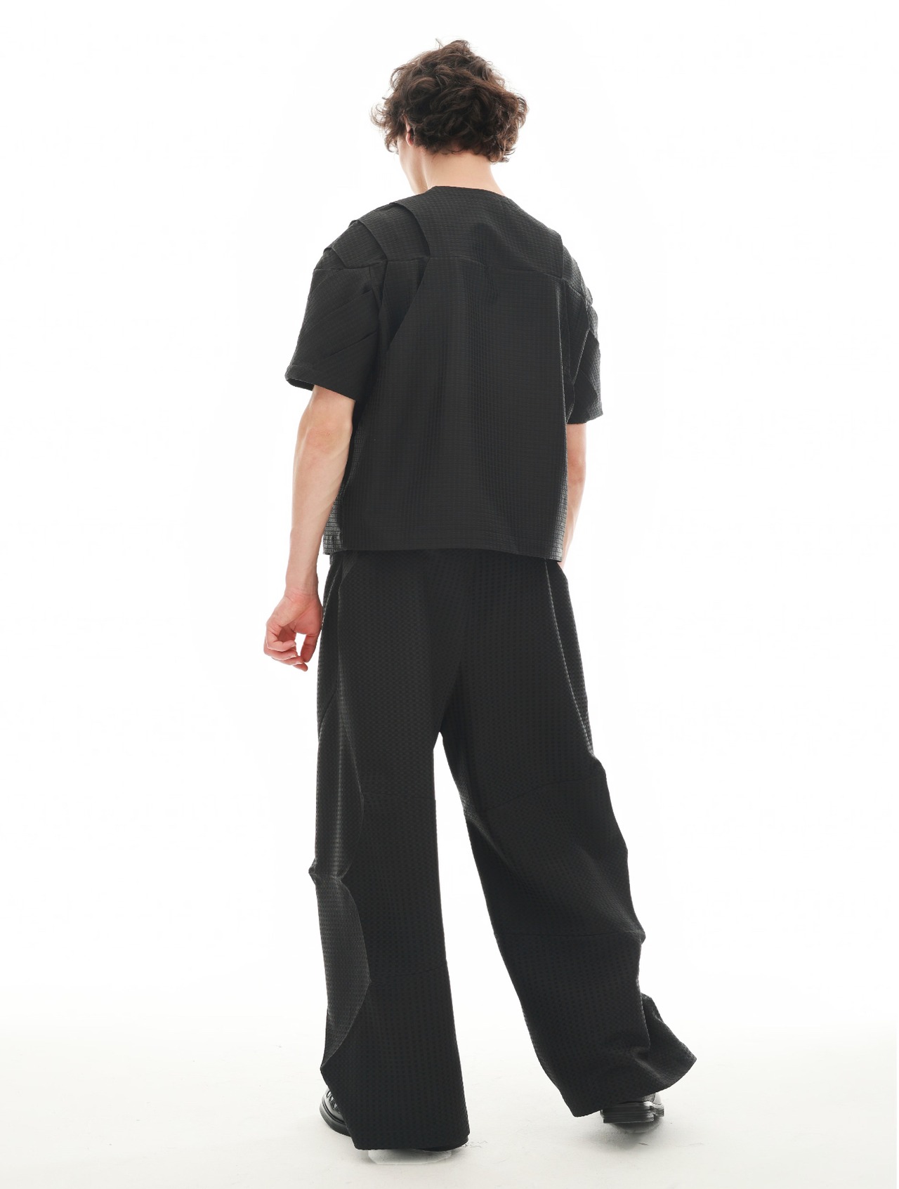 54A0 Textured Square Neck T-shirt