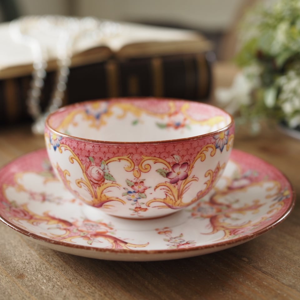 超レア　フランスアンティークサングミンヌ　ティーセット　東Y7-1016③ フランスアンティーク サルグミンヌ ミントン ピンク148 カップ