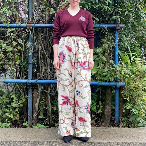 Handmade flower embroidery pants