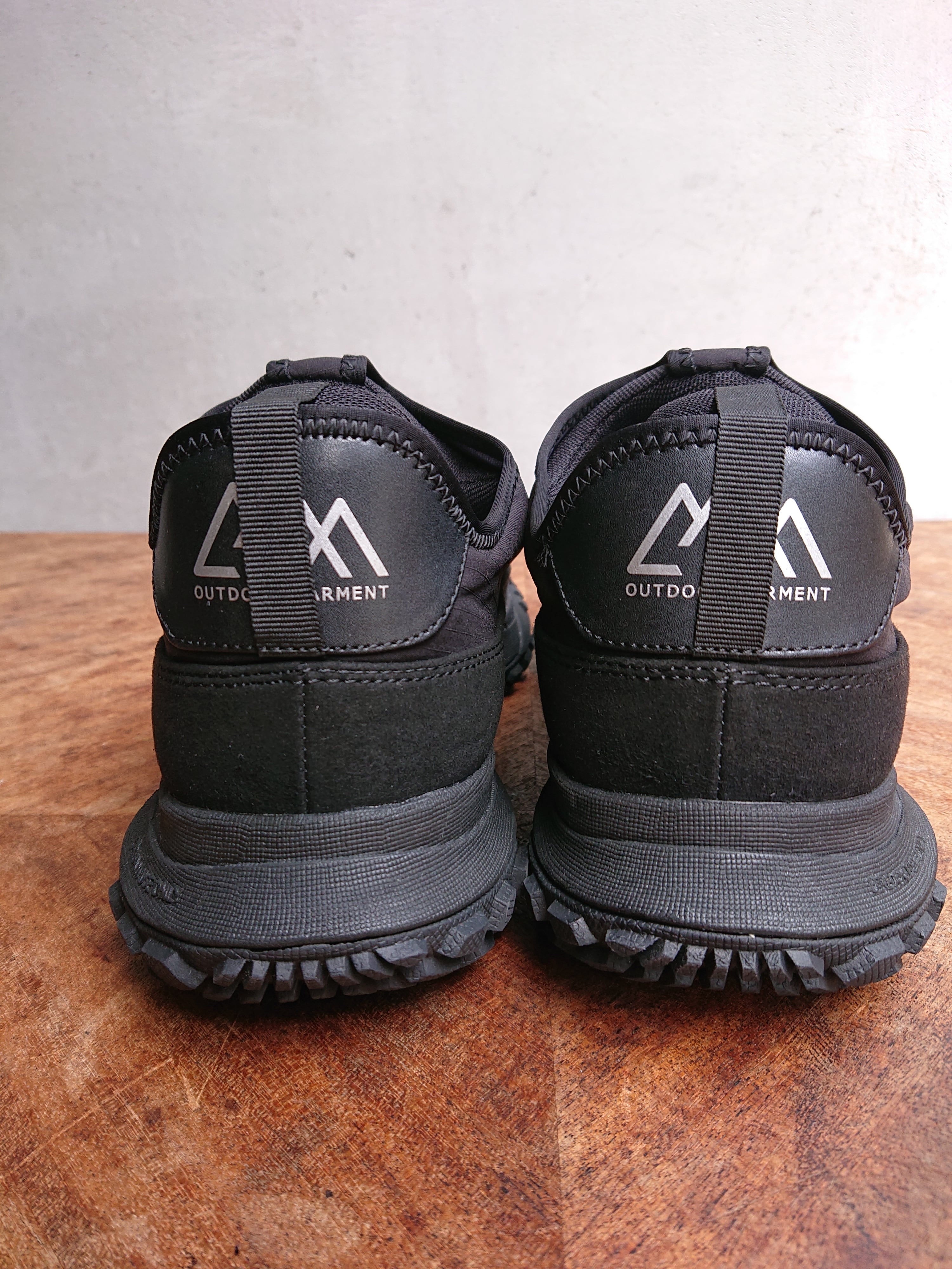 COMFY CMF OUTDOOR GARMENT 