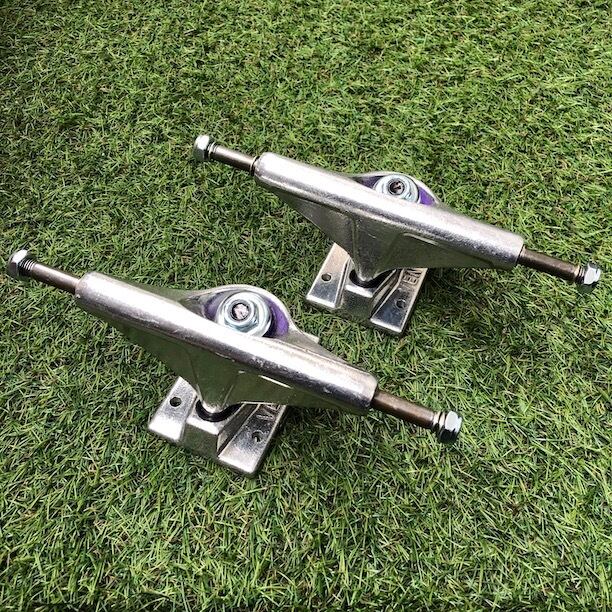 Venture ベンチャー Truck トラック Super Light 5 0 High スケートボード スケボー Skate Skateboard トラック インテリア 雑貨 Ahun Skateboarding Life Venture ベンチャー Truck トラック Super Light 5 0 High スケートボード スケボー Skate Skateboard トラック インテリア 雑貨 Ahun Skateboarding Life