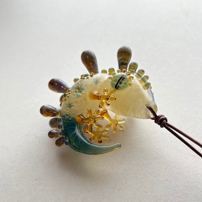 carry me　クレステッドゲッコー