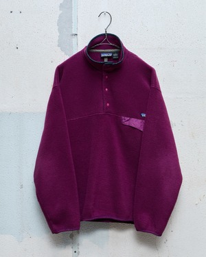 “Patagonia” synchilla snap-t pullover / SIZE : L / PURPLE