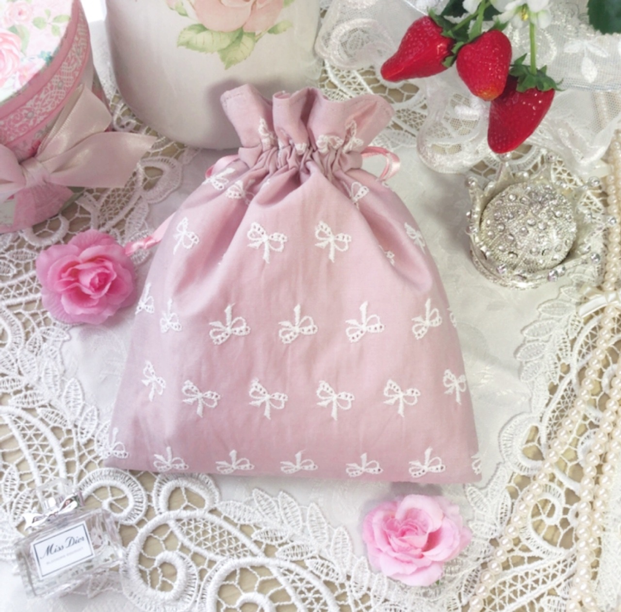 キラキラのラメが可愛い♡ リバティ ミシェル キラキラミシェル 