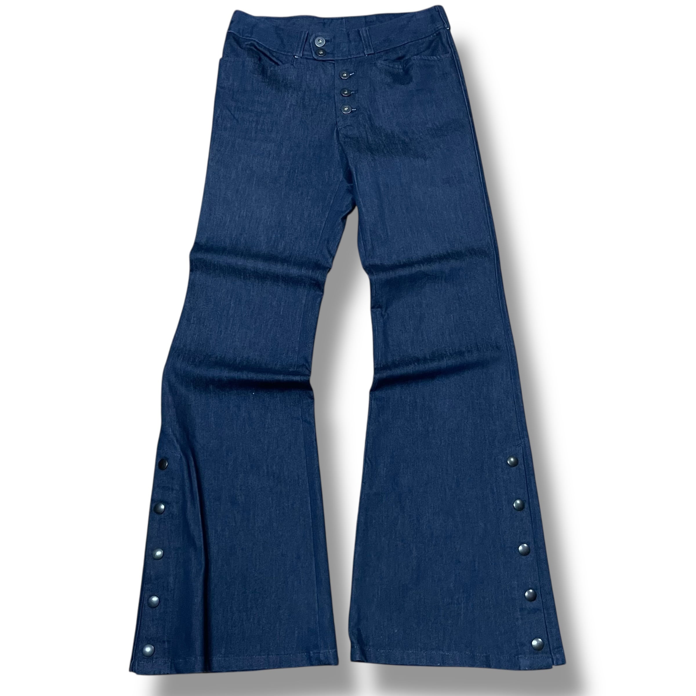 Itimi フレアパンツ 古着 Itimi フレアパンツ 古着