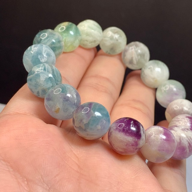 1.グラデーション風・エンジェルフェザーフローライト